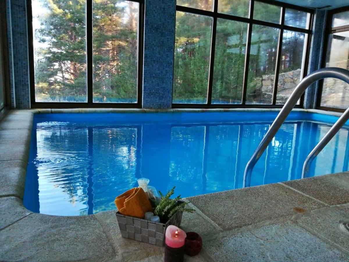 リアサ"Ecologico Con Piscina Climatizada" En La Pinillaアパートメント エクステリア 写真